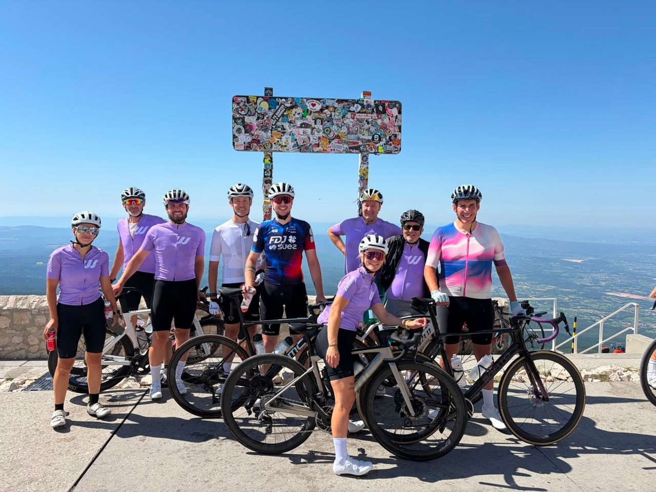 Groupe WattsUp au sommet du Mont Ventoux