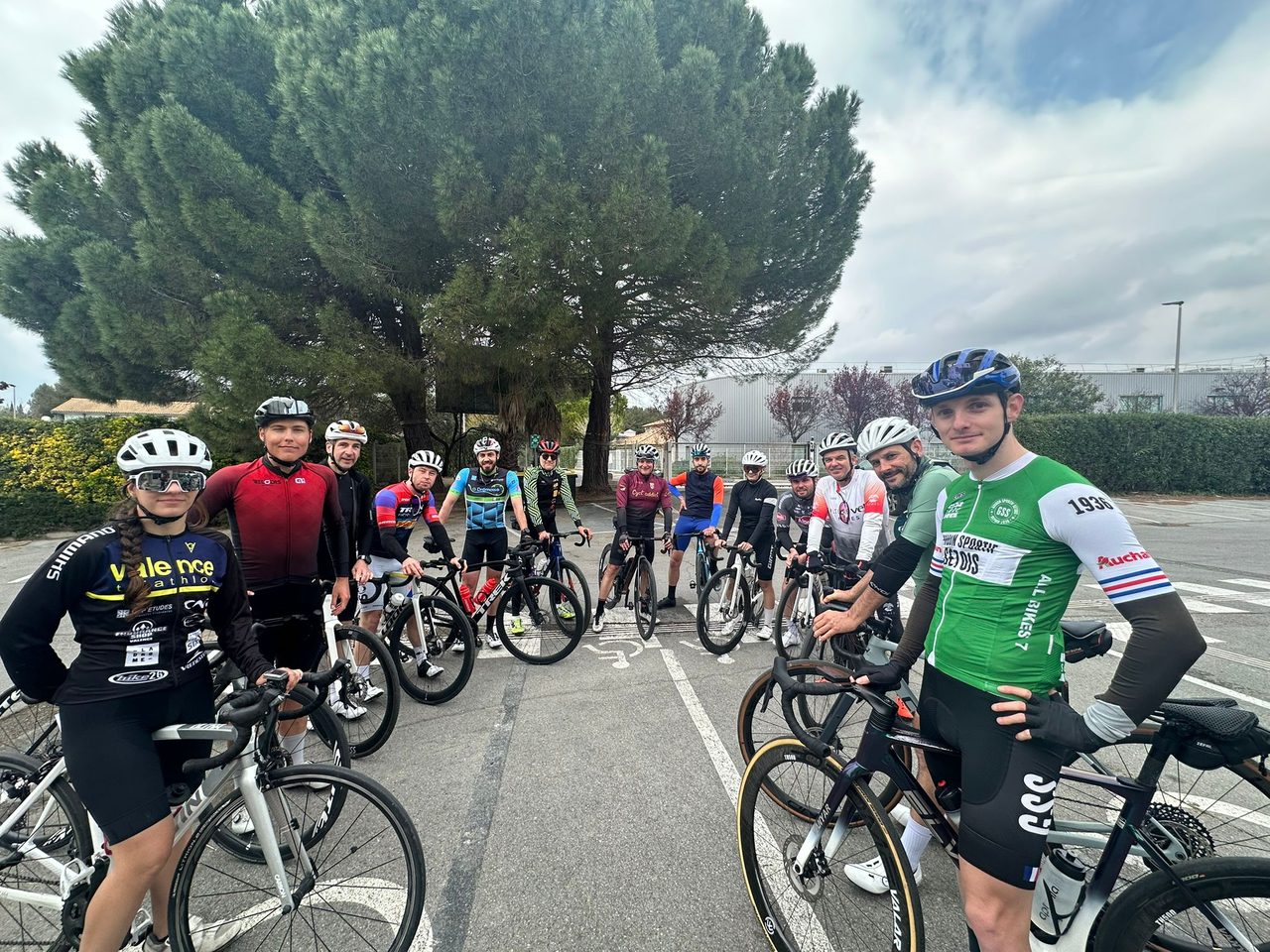 Stage WattsUp dans les Alpes, sommet enneigé